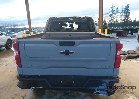 2024 Chevrolet Silverado 1500 4Wd Short Bed Custom Trail Boss from USA, damaged, VIN 3GCUDCE81RG215062